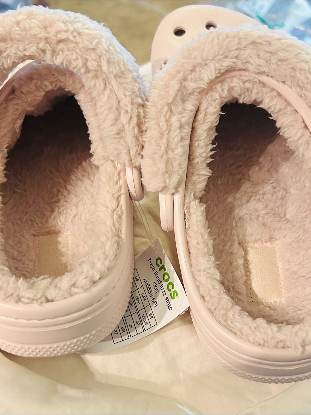 CROCS Classic Clog Baya Lined Fuzzy Strap Pale Pink Women’s Size 8 New - Picture 4 of 6